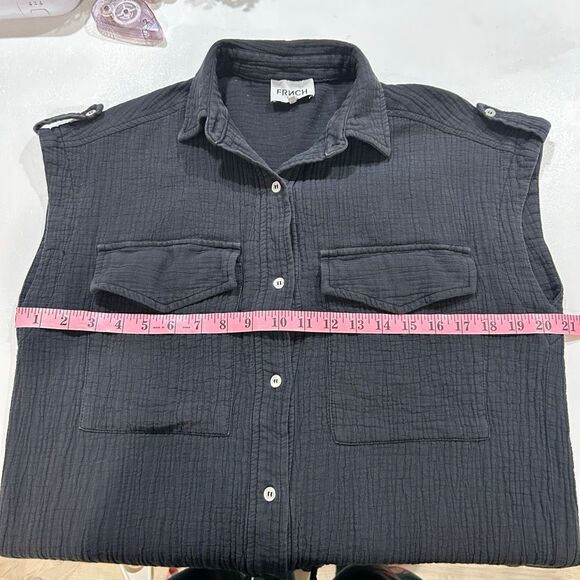 FRNCH Paris Women’s Small Black Sleeveless Button Down Top – Textured Gauze Shir - Picture 4 of 5